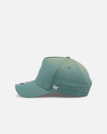 47 Brand Boston Red Sox 'Sun Fade' in 47 Offside Snapback Emerald Green
